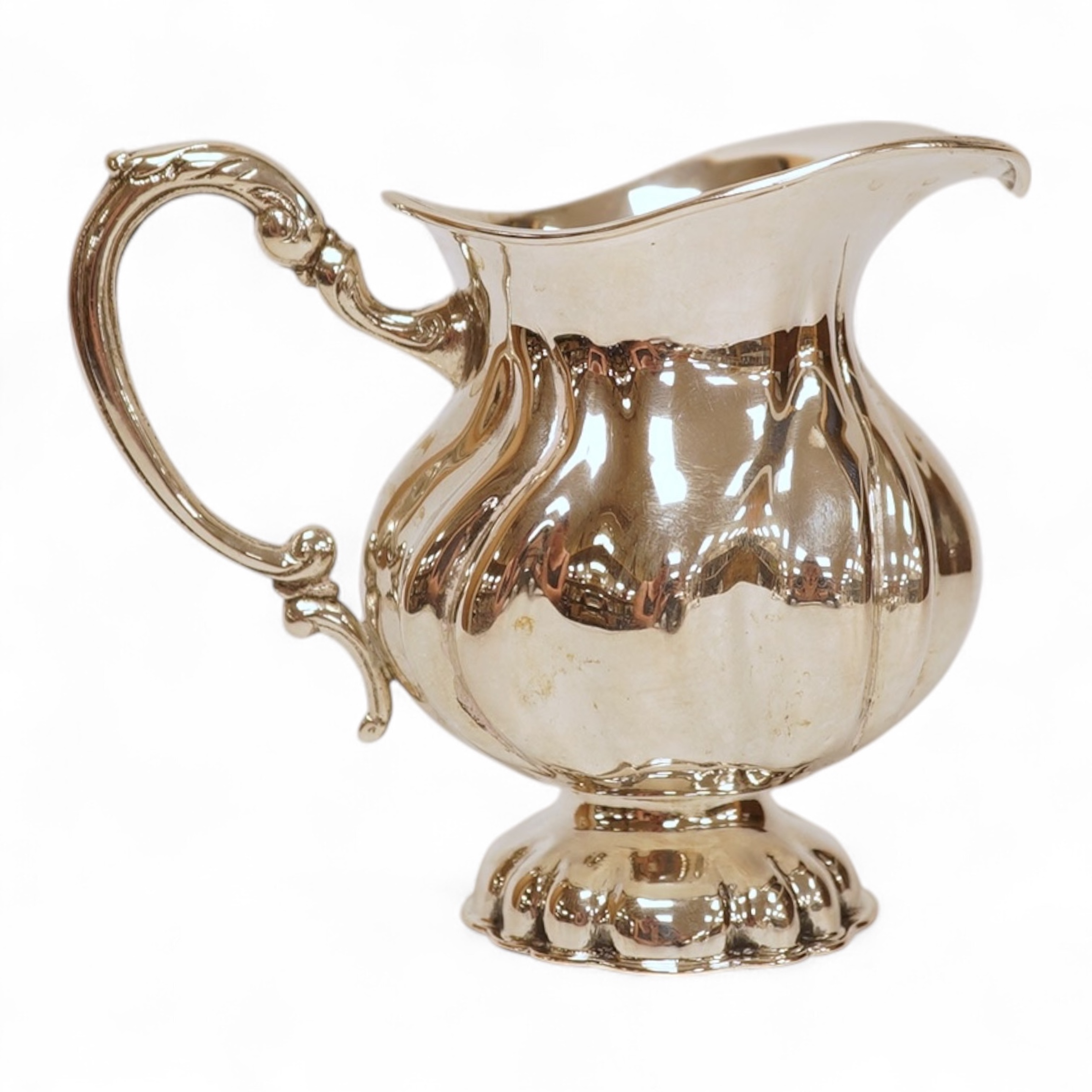 A 20th century Hungarian 800 standard white metal pedestal milk jug, post 1937 mark, height 10.6cm, 7.4oz.